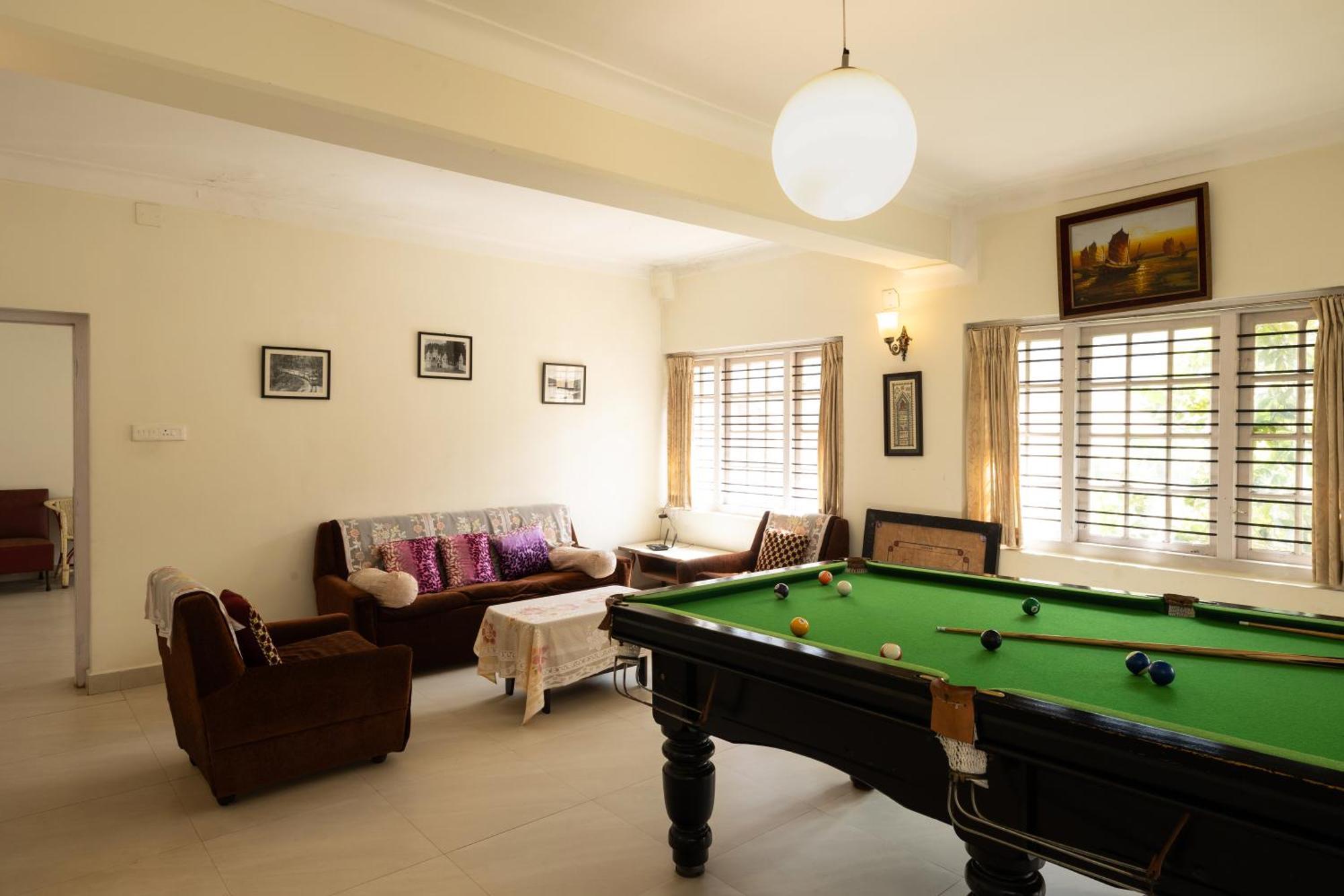 Colonels inn Ooty Buitenkant foto